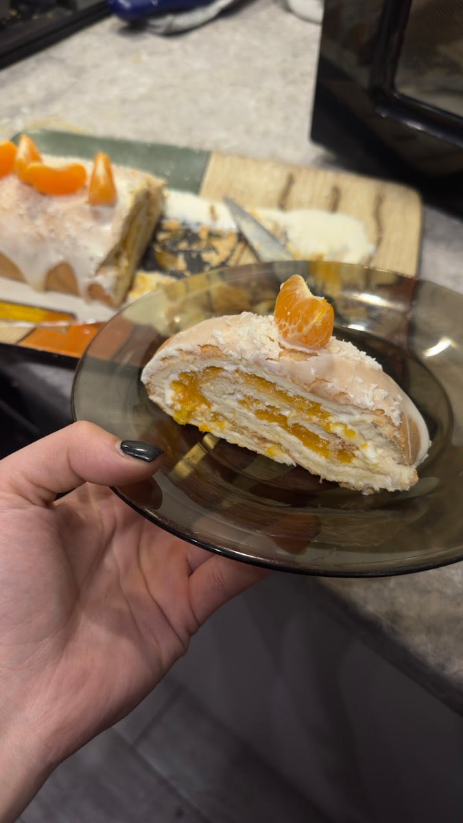HeyItsMira44's tweet photo. this didnt last 3 mins😋 https://t.co/9THL0RyCm6