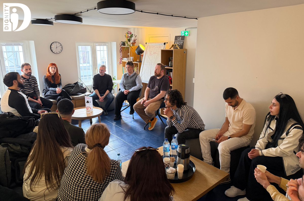 DignityNGO's tweet image. A delegation of #Armenian #human #rights defenders, #activists, and #civil society #organizations met with several organizations in Paris to exchange experiences.
@assoAIDES @stop_homophobie 
Organized by @DignityNGO  with the support of the Embassy of @AmbaFR_Armenie