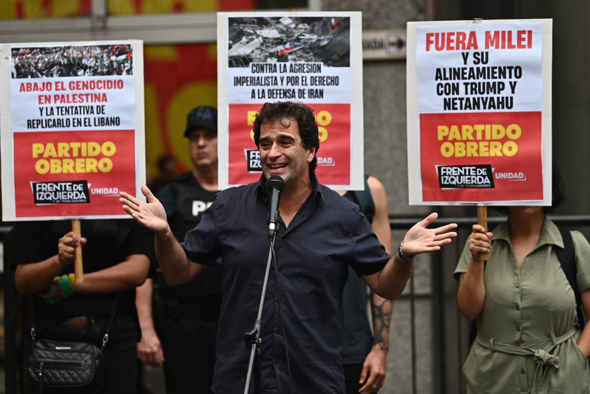 Néstor Pitrola tweet media