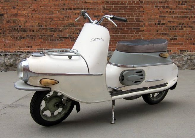 QuirkyRides's tweet image. #Čezeta #scooter, forever #weird