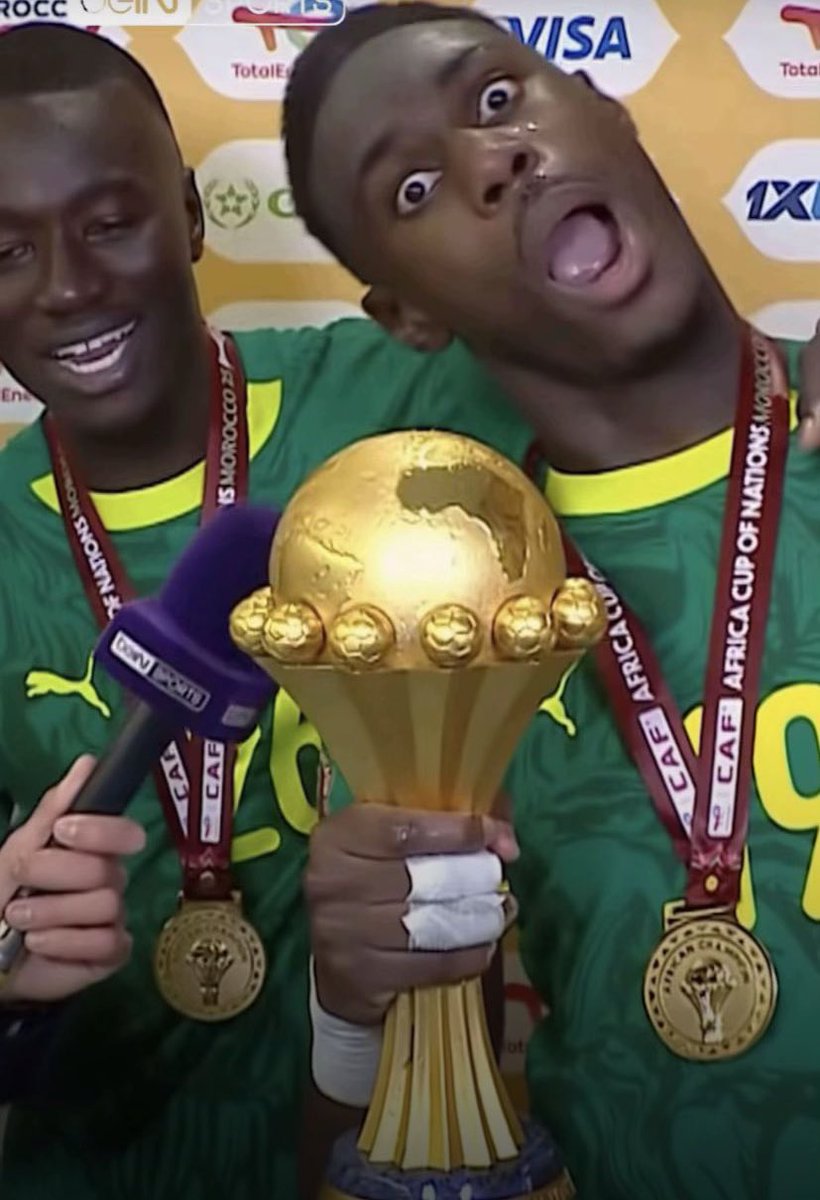 Papyto221 tweet media