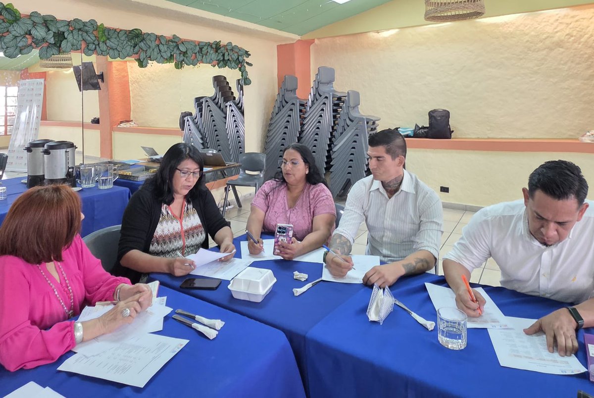 MCPelsalvador's tweet image. 🌍 Taller sobre monitoreo estratégico en transición del MCP-ES: adaptación, toma de decisiones y sostenibilidad de resultados.

#MCPES #Sostenibilidad #MultiSector