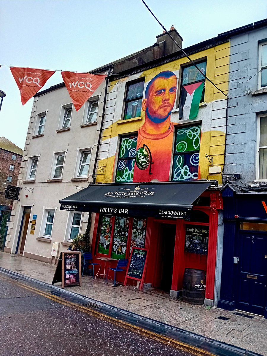 The Travelling Barman tweet media