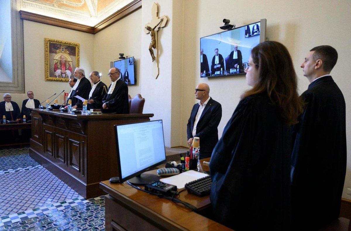silerenonpossum's tweet photo. Sloane Avenue trial: court of appeal tears apart Diddi’s approach
EXCLUSIVE: Silere non possum publishes the full text of the Vatican court’s order
#sloaneavenue #cardinalbecciu #london #vatican
Read now: https://t.co/7nh0Wj4lq8 https://t.co/grhLcp7EF5