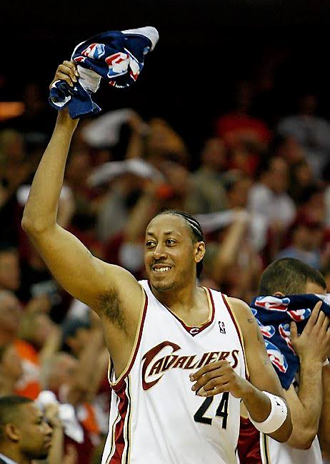 Craig Joly tweet media