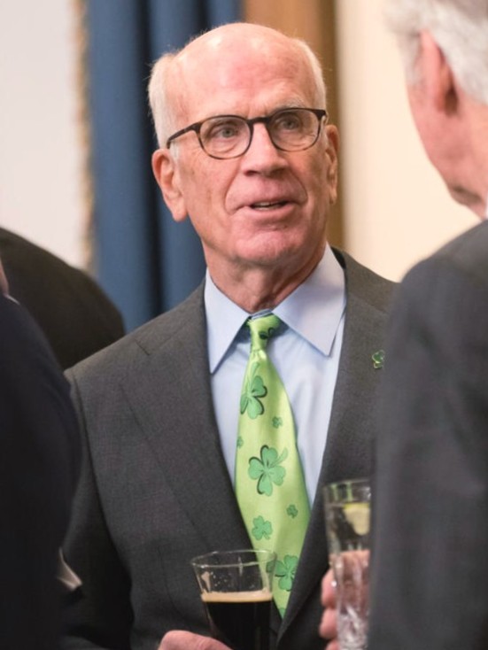 Senator Peter Welch tweet media