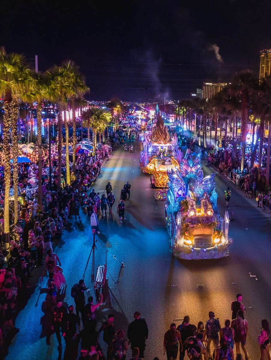 Las Vegas Locally 🌴 tweet media