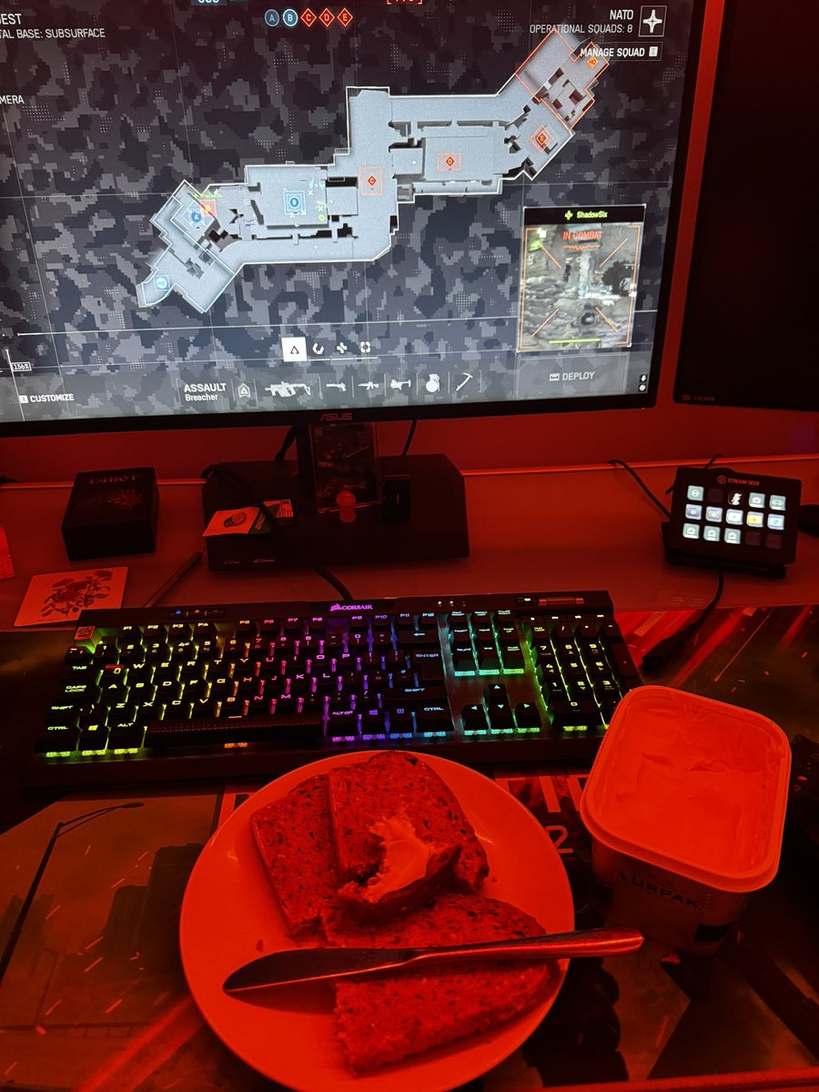 Mileena_Mi  tweet media