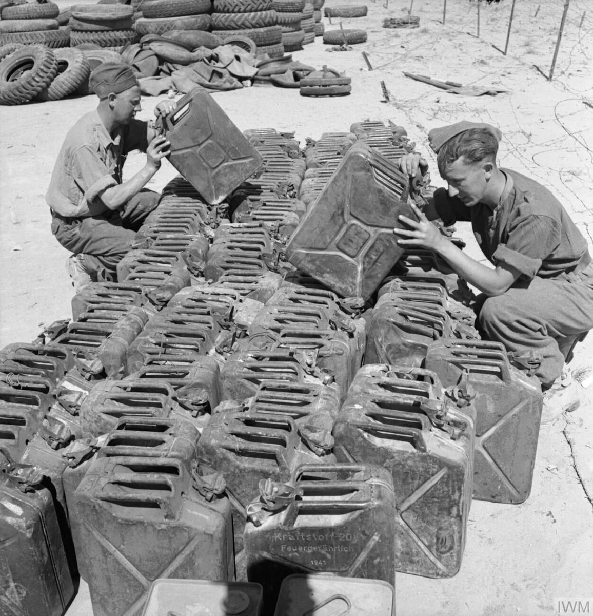 ArchaeoHistories tweet media