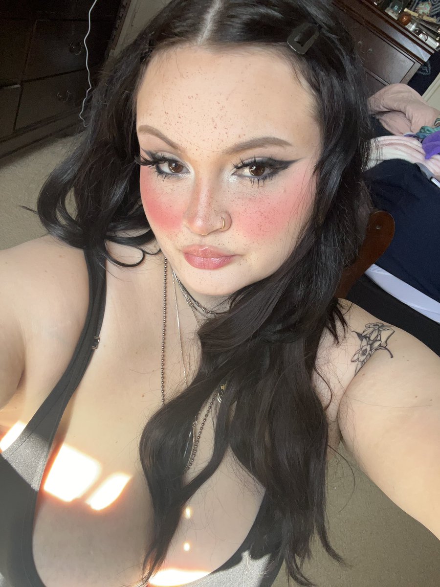 orion ⋆.ೃ࿔* tweet media