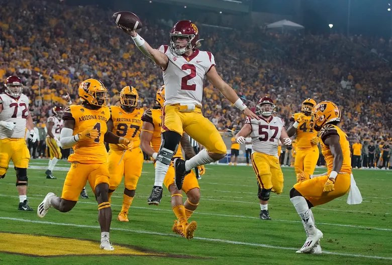 Gabriel Greenlee tweet media