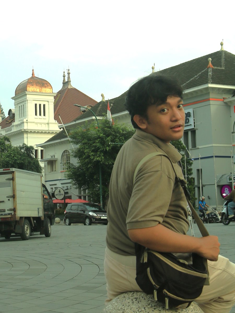 akm's space💫 tweet media