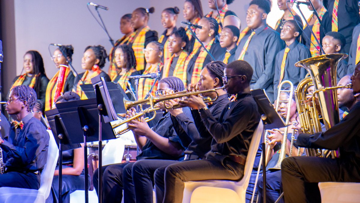 CalvinAyreFoundation tweet media