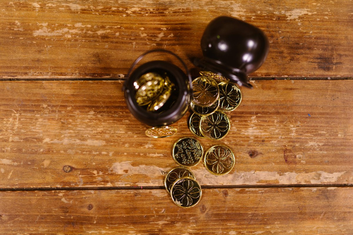 turnkeyfunds's tweet photo. 🍀 Wishing you a very Happy St. Patrick's Day from the team at Turn Key Hedge Funds! May the luck of the Irish be with you—and may your portfolio capture even more of it in the year ahead. ☘️Launch your hedge fund with confidence https://t.co/wVIcUorMdh #StPatricksDay #HedgeFunds https://t.co/MwY6TLXe2Q