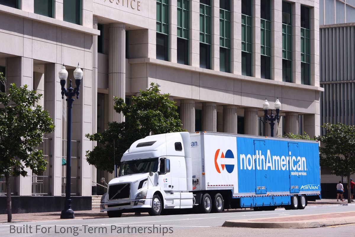 Van Moverson tweet media