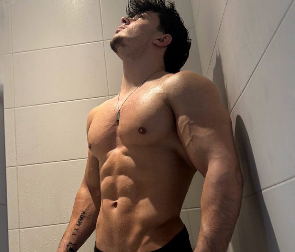 LailaJ 💫 tweet media