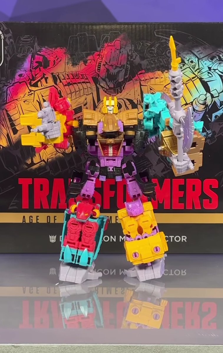 TFormers's tweet photo. Monstructor Combiner Unboxed! In-Hand Images of New AOTP Generation Selects Set: The Monstructor Combiner reveal is still sizzling hot, as Hasbro Pulse cooks up an in-hand preview of the… https://t.co/o0r6X892WI - Read More #Transformers #Monstructor #HasbroPulse #AOTP #Dinobot https://t.co/nuiBrgdXlg