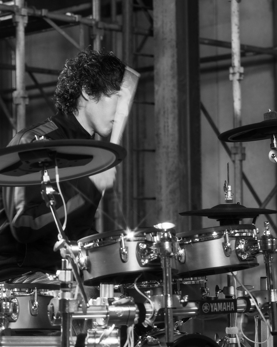 YamahaMusic_Jp's tweet image. 一つのフレーム。すべての音。すべての動き。
一つの静止画に音、動き、存在感がそろう。

動きの残像、光の軌跡、共有するリズム。
SYNCが生まれた、その一瞬だ。

#YamahaMusic #ヤマハ #SYNC