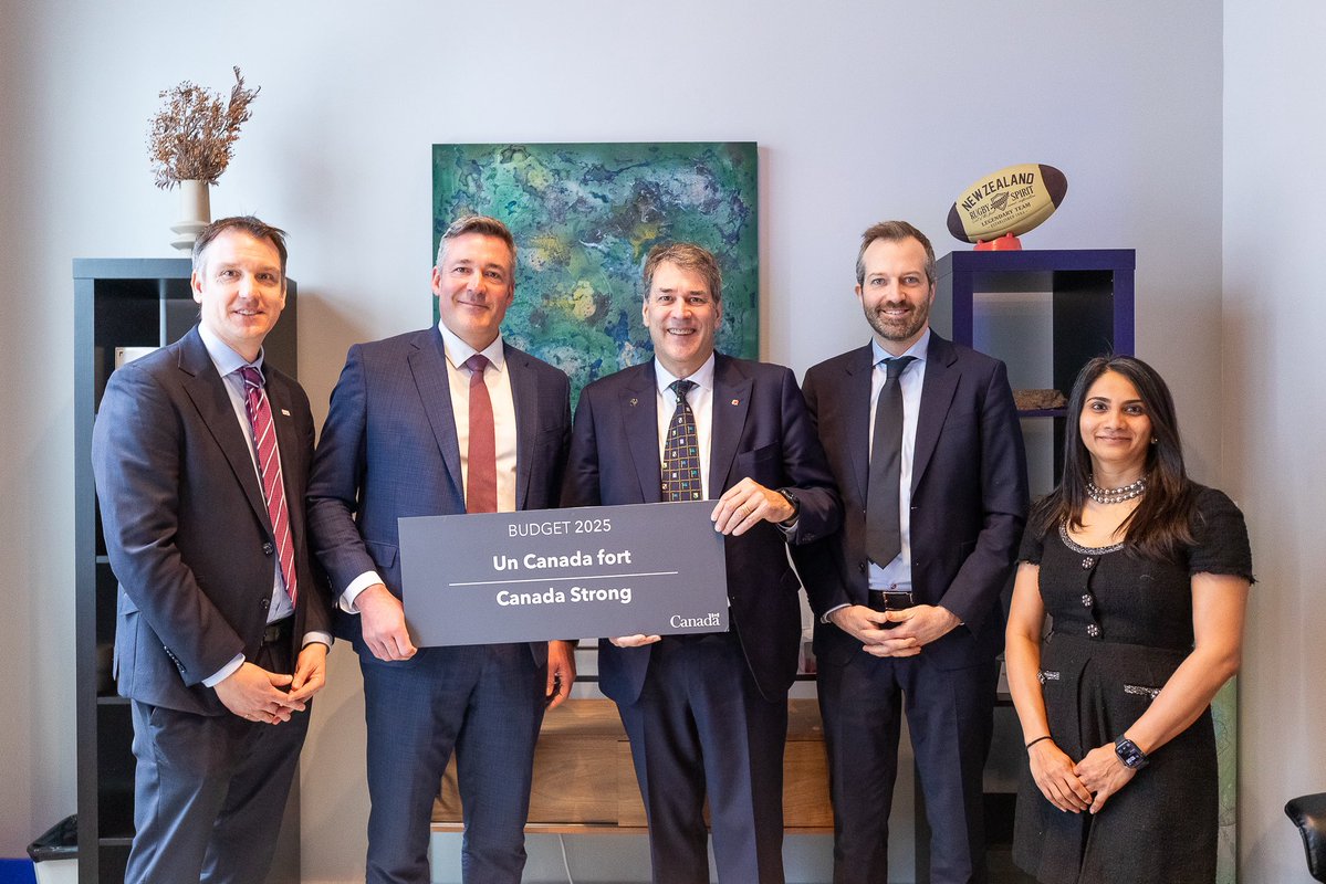 Joël Lightbound tweet media