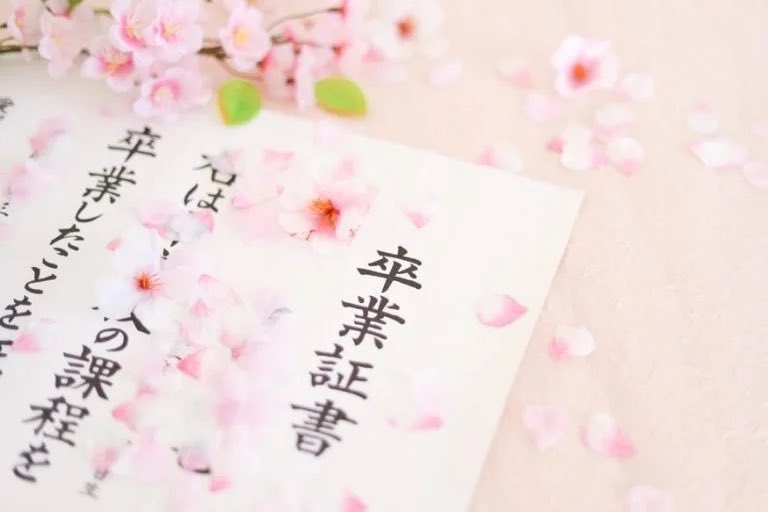 🎓💐🌸

息子
小学校卒業✧*｡

毎日いってきまーす！って
見えなくなるまで
手振ってくれる息子👦🏻

6年間で40cm身長伸びて
母を超えた息子👦🏻

甘々と言われるけど
これからもまだまだ甘々ばふちゃん扱いしますよろしく🍼

🎓💐🌸