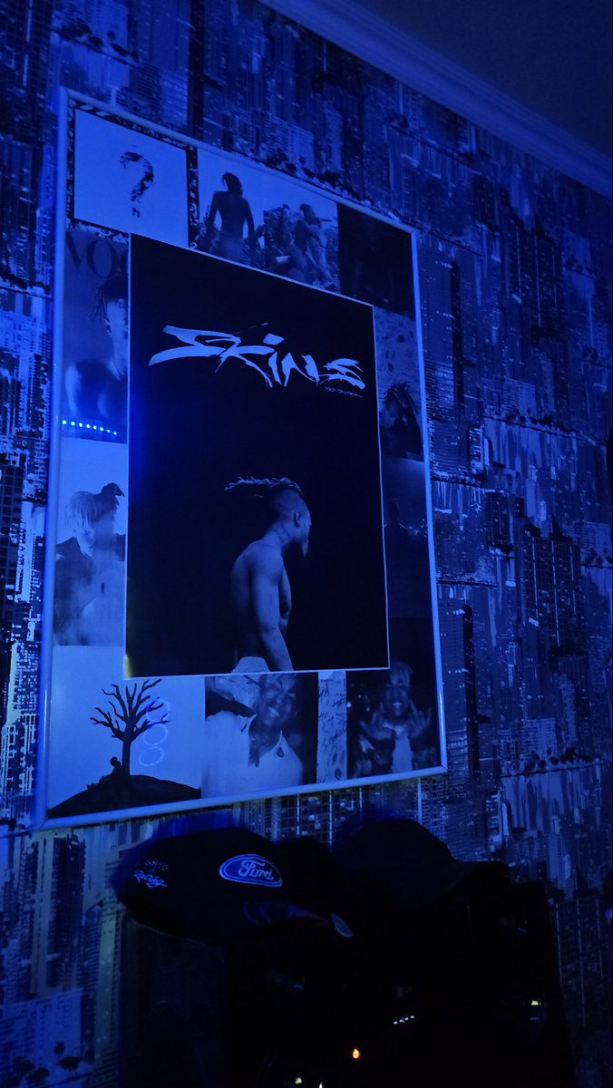 perrypunctual tweet media