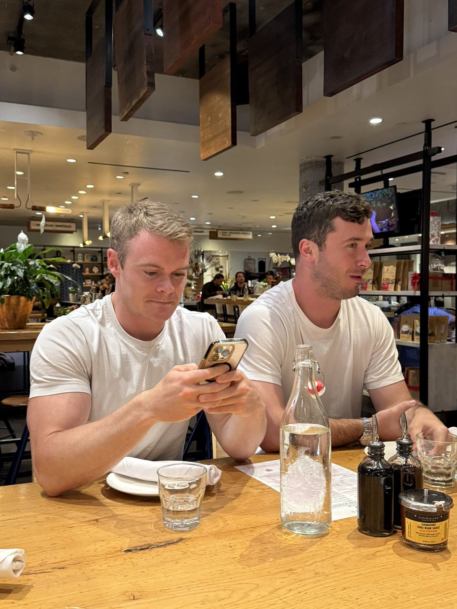 Sam Hogan 🇺🇸 tweet media