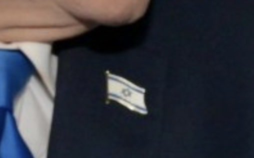 The Arlee tweet media