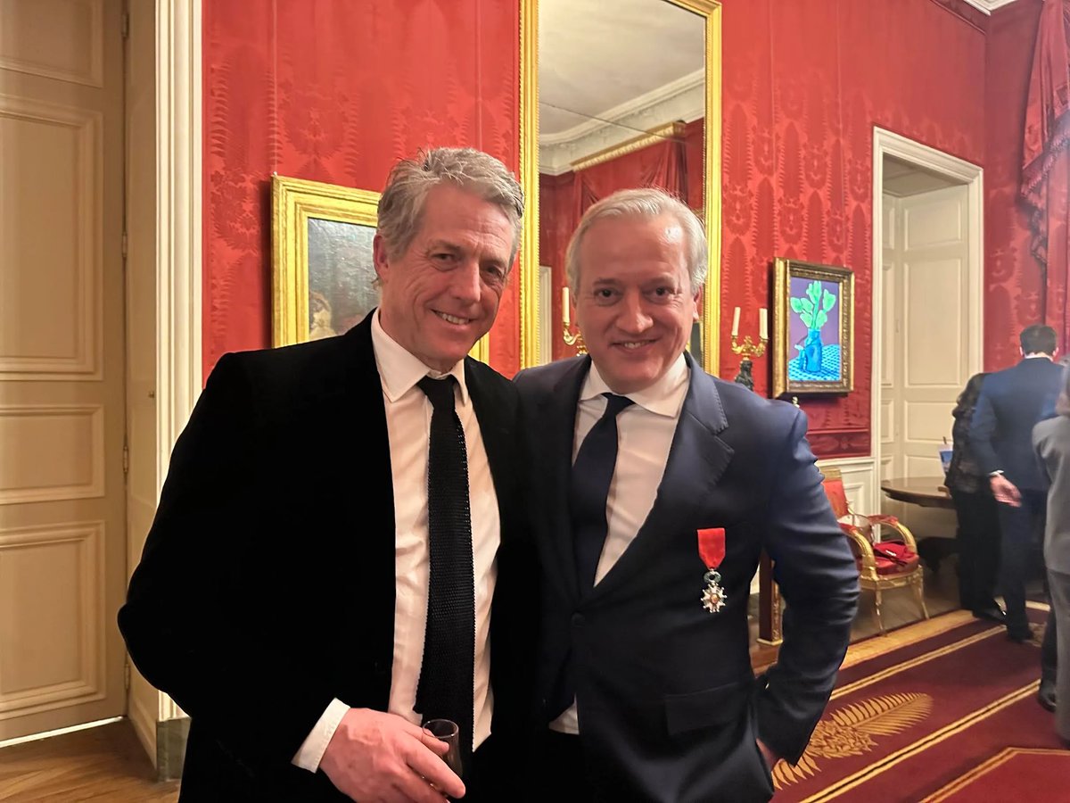 hugh grant in paris, france! from yesterday