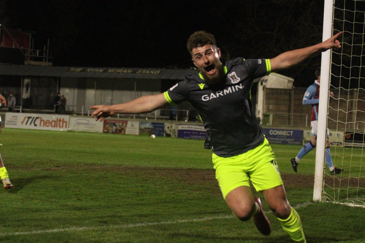 AFC Totton ⚽️🦌 tweet media