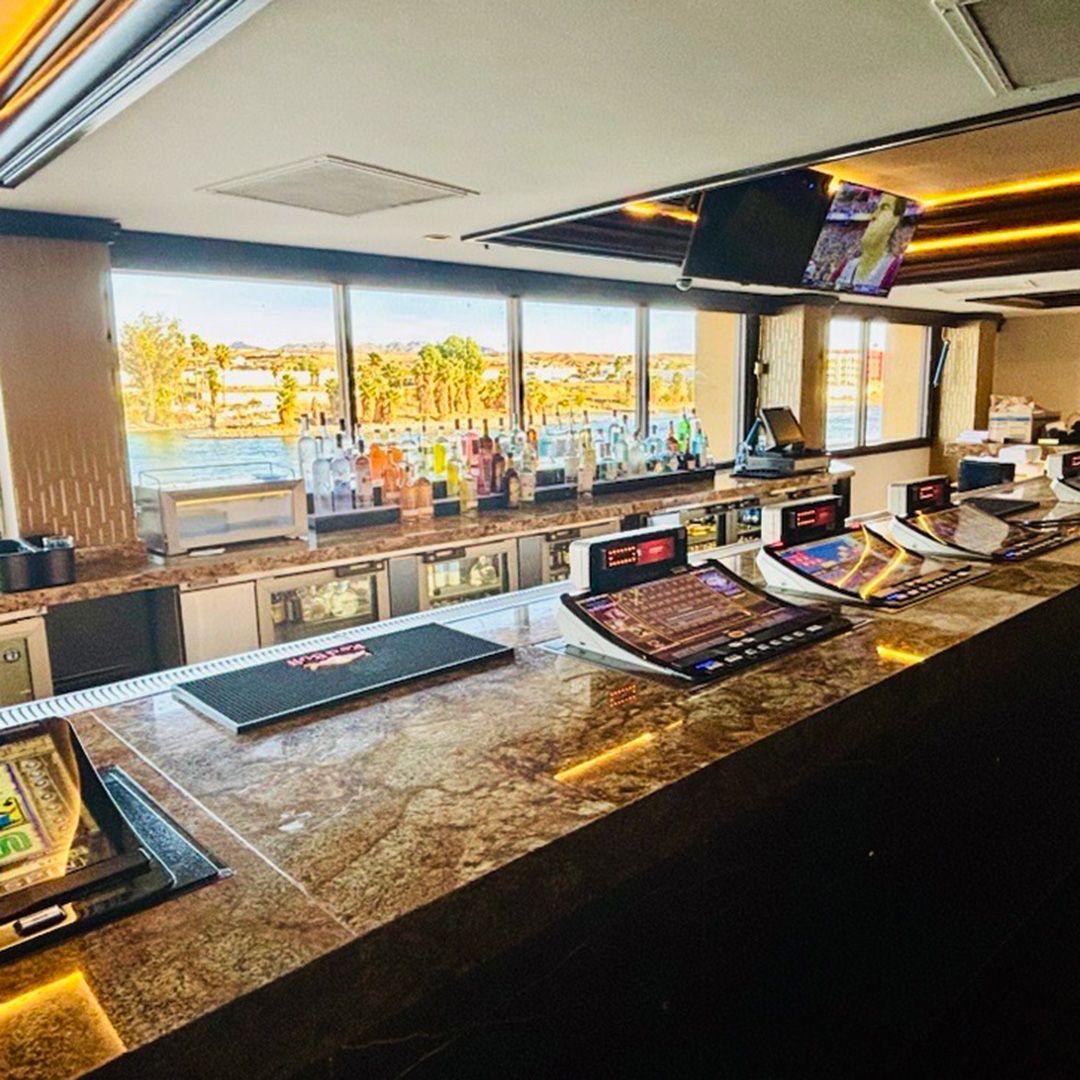 gnlaughlin's tweet photo. The Reef Bar is officially back! ๐ดโจ Come see the refreshed space and enjoy your favorite drinks - now open and ready to pour.
#GoldenNuggetLaughlin #ReefBar #LaughlinNV #NowOpen #DrinkVibes https://t.co/NTGP4LfnOu