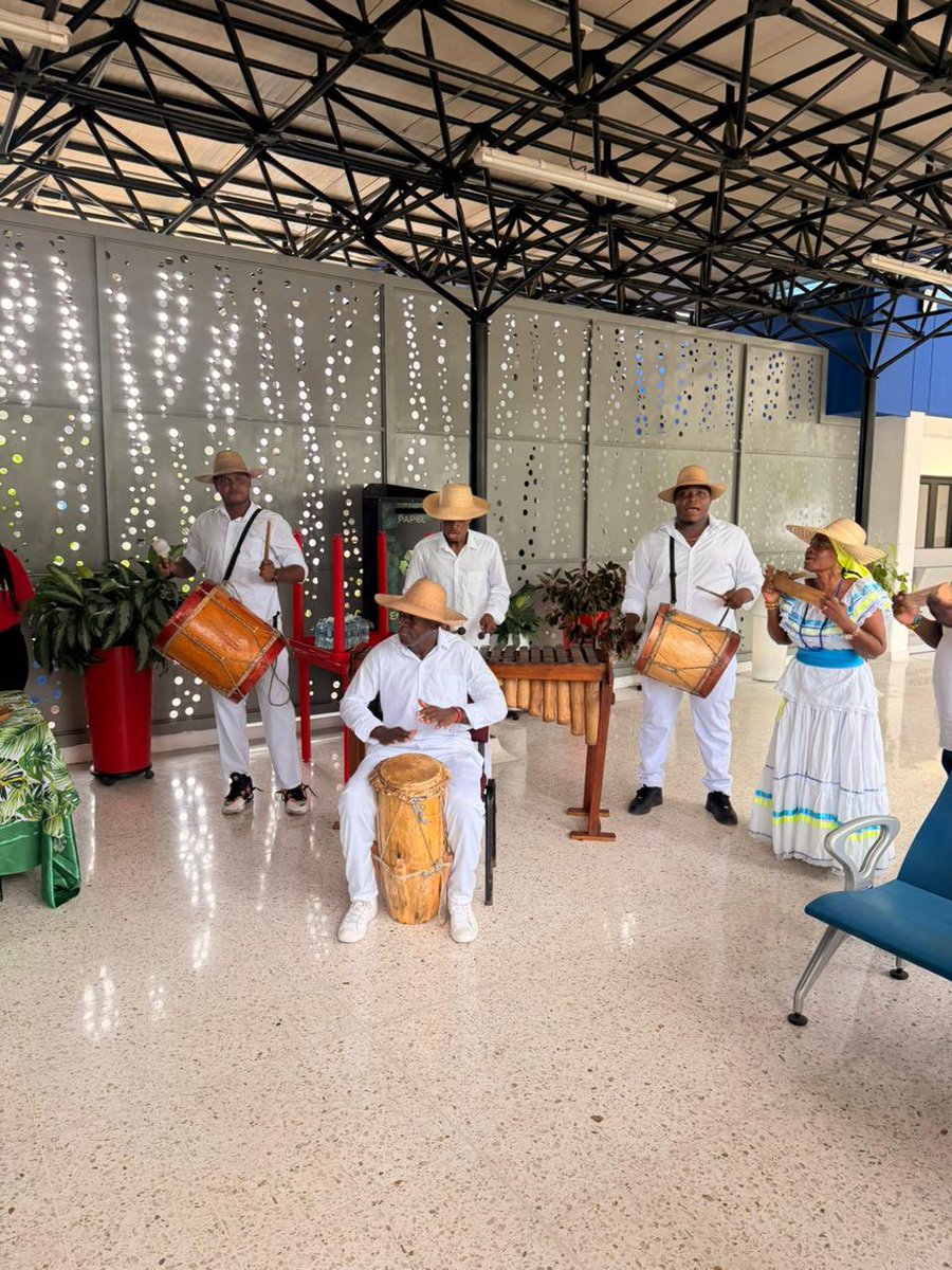 Aeronáutica Civil tweet media