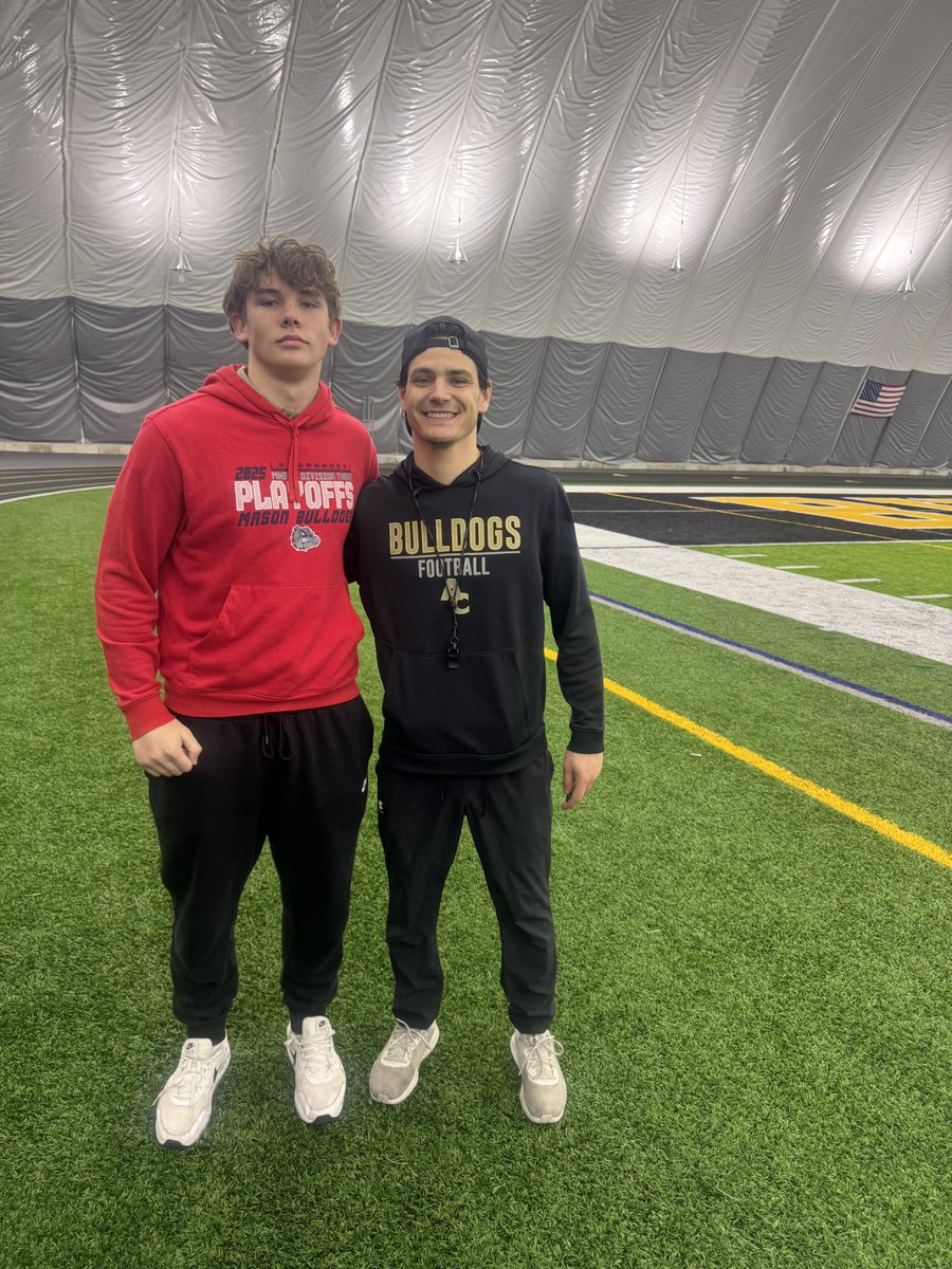 BrettCamp27's tweet photo. Thank you to @CoachKujawa, @Coach_Palka and @AdrianCollegeFB for having me at their Junior Day! Can’t wait to be back this summer! @GaryHoughton3 @Coach5h0e @MasonFootball2 @MIexposure https://t.co/bdfKejegMb