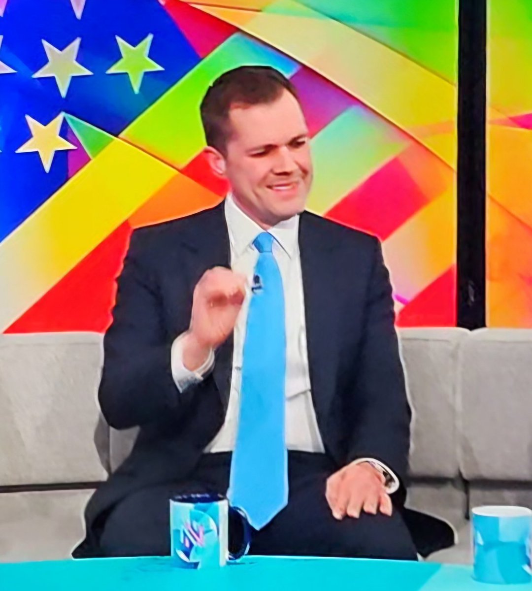 Thomas Standfield tweet media