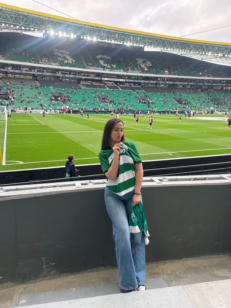 dianajlemos's tweet photo. Que dia 🥹🥹🥹💚 amo-te @SportingCP 🦁 https://t.co/25mlwIleOu