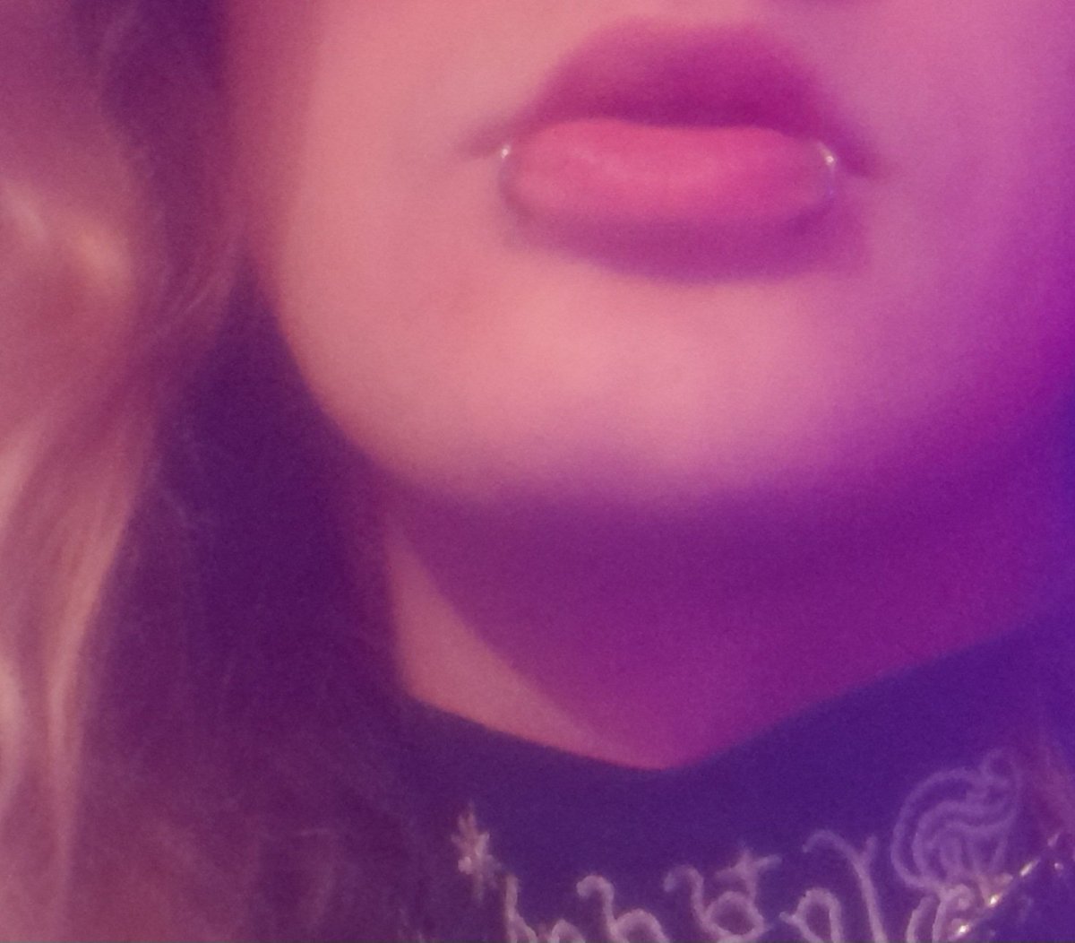 trⒶnny peu fréquentable tweet media