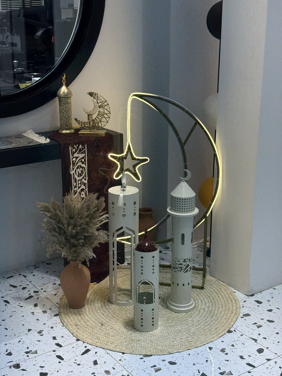 𝑴𝒆𝒍𝒊𝒏𝒂 tweet media