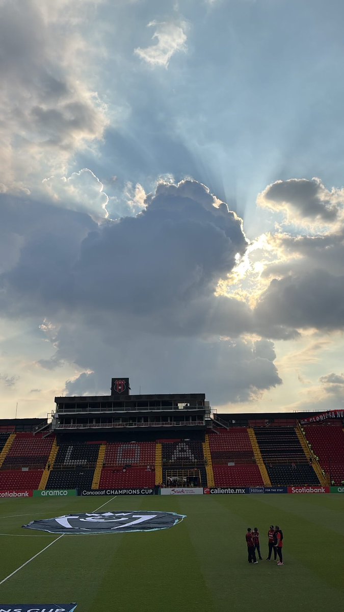 Radio Manudo 🦁 tweet media