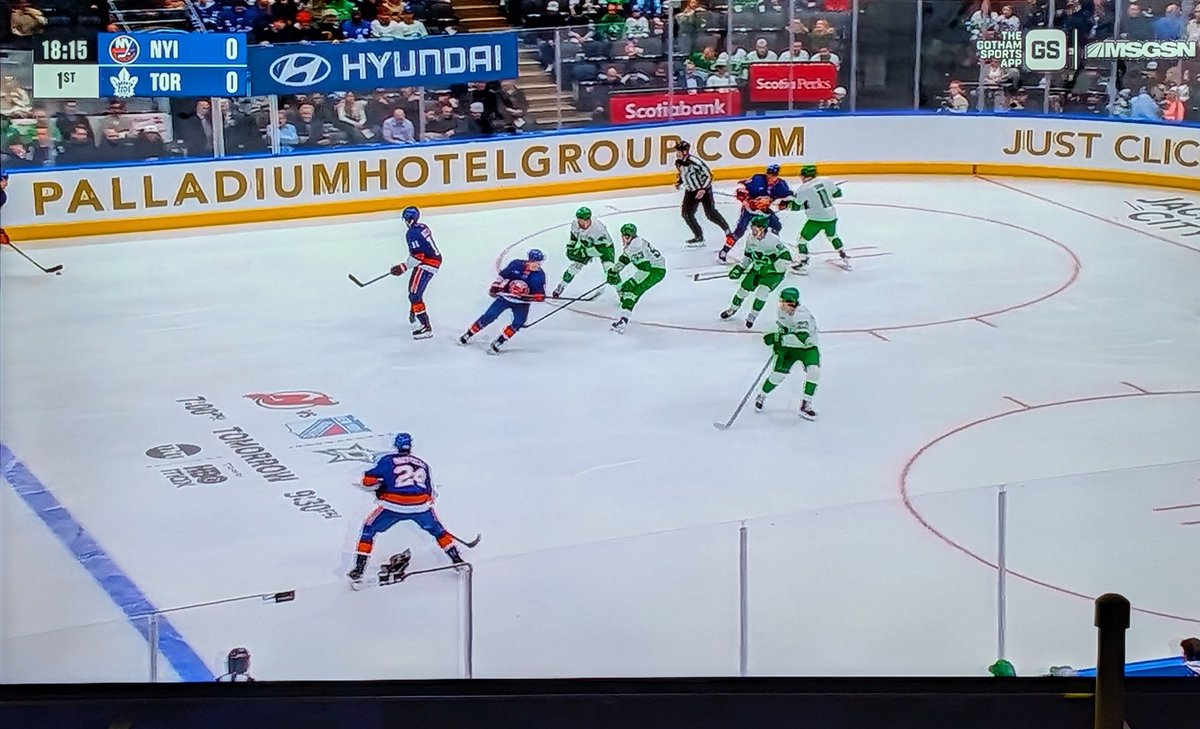 𝙃𝙚𝙡𝙢𝙚𝙩 𝘼𝙙𝙙𝙞𝙘𝙩 tweet media