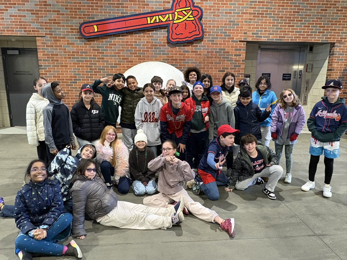 Caroline Pierce tweet media