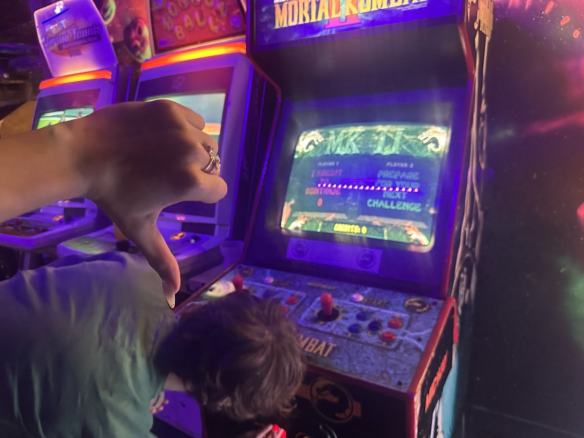 nida 𓃹 tweet media