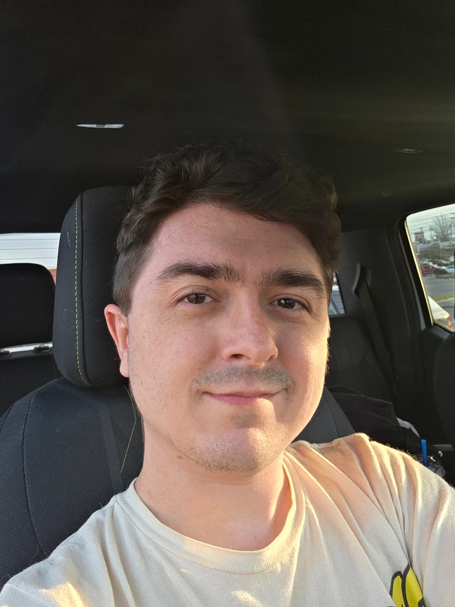 Chibi Reviews tweet media