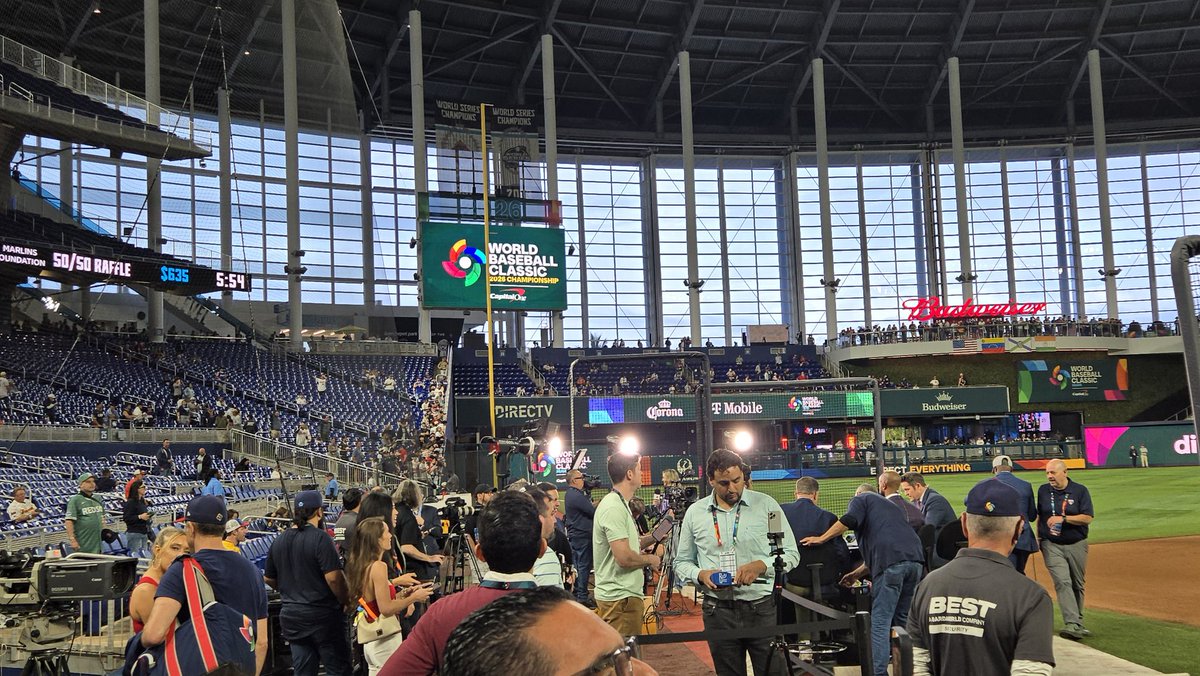 Joe Mock tweet media