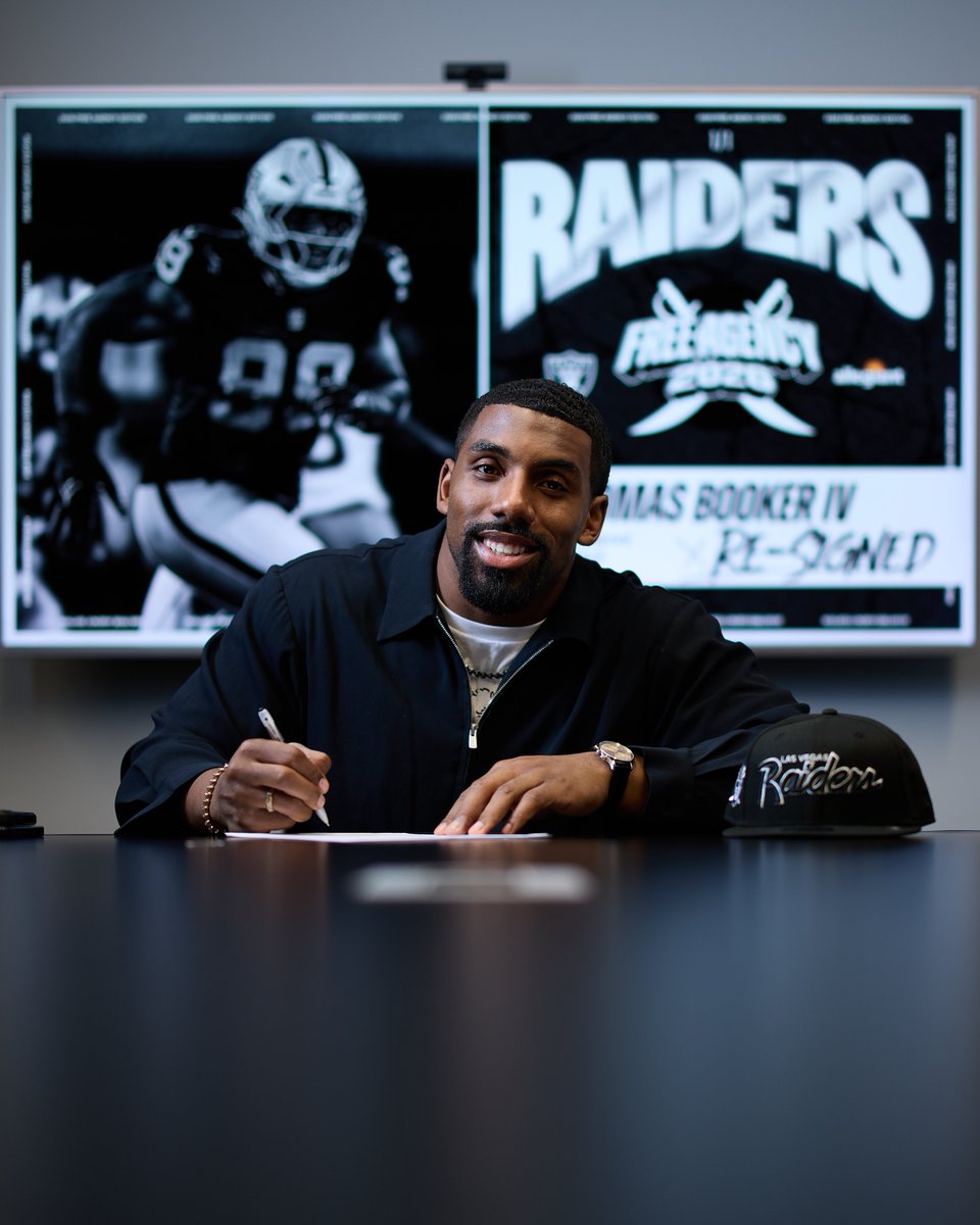 Las Vegas Raiders tweet media