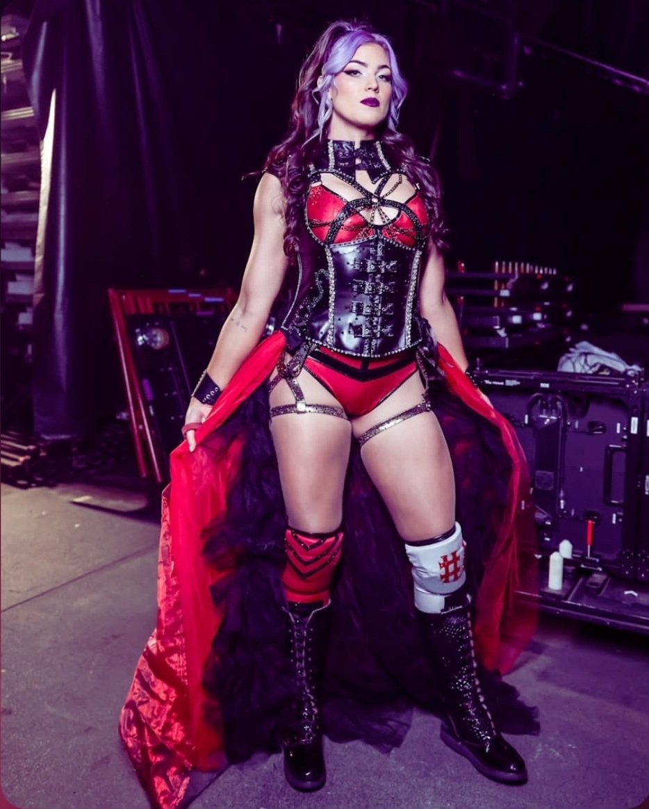 Amber Ellison tweet media