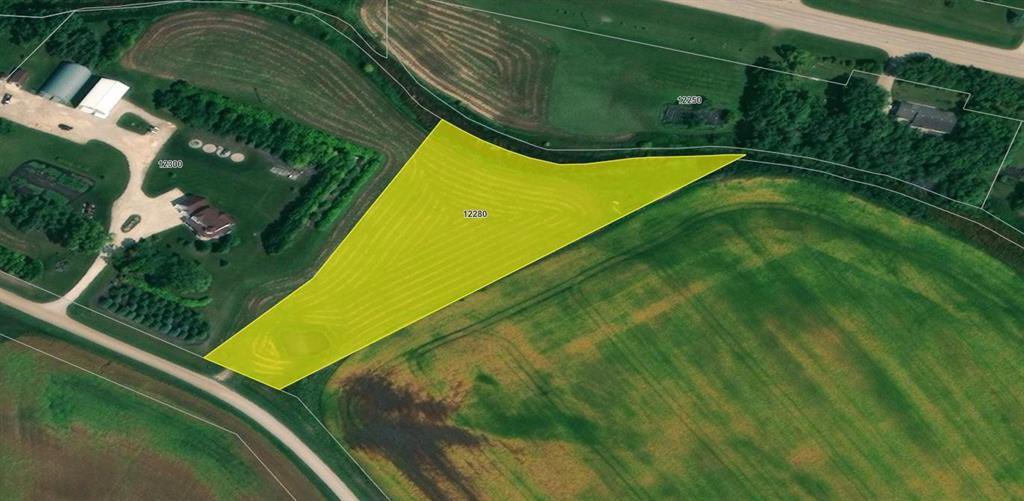GregMichieTeam's tweet photo. ‼️JUST LISTED‼️ 

Build your dream home on this stunning 2.54-acre lot in the desirable RM of Tach , just minutes from Ile Des Chenes and less than 15 minutes to the South Perimeter.

🌎 https://t.co/jhMMQhwinl
☎️ 204.336.2800
📧 info@gregmichie.com https://t.co/k4cDXbuvRp