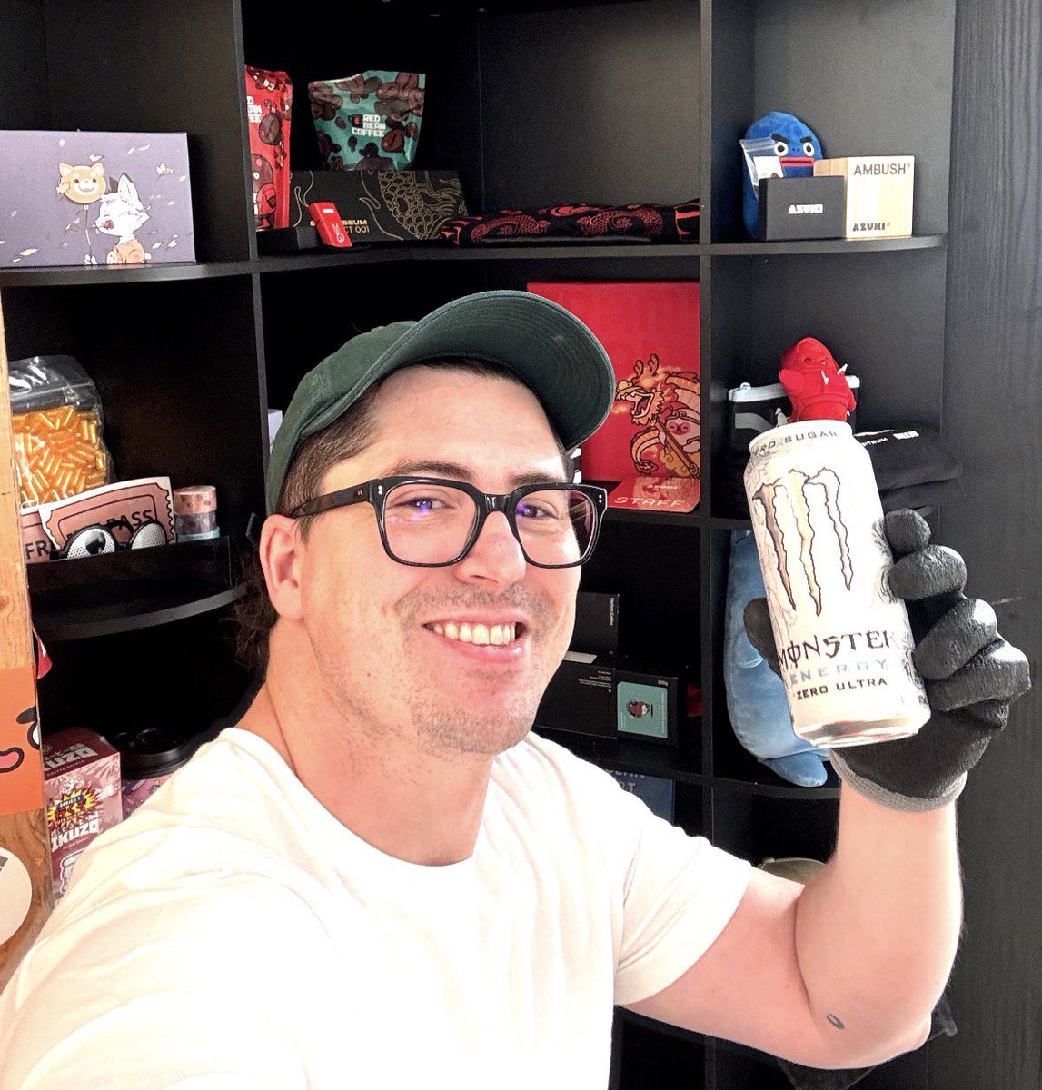 Dem (Animechain arc) tweet media