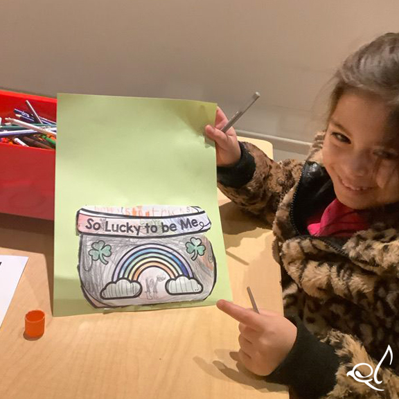 EyasLanding's tweet photo. Happy St Patrick's Day! ☘️  #stpatricksday #stpatricksday2026 #eyaslanding #therapyclinic #therapyprogram #pediatrictherapy #chicagopediatrictherapy #learningthroughfun #chicagowestloop #therapy #chicagotherapy #skillbuilding #creativekids #sensory #sensorybin #crafts https://t.co/Rz7XxdG8nJ