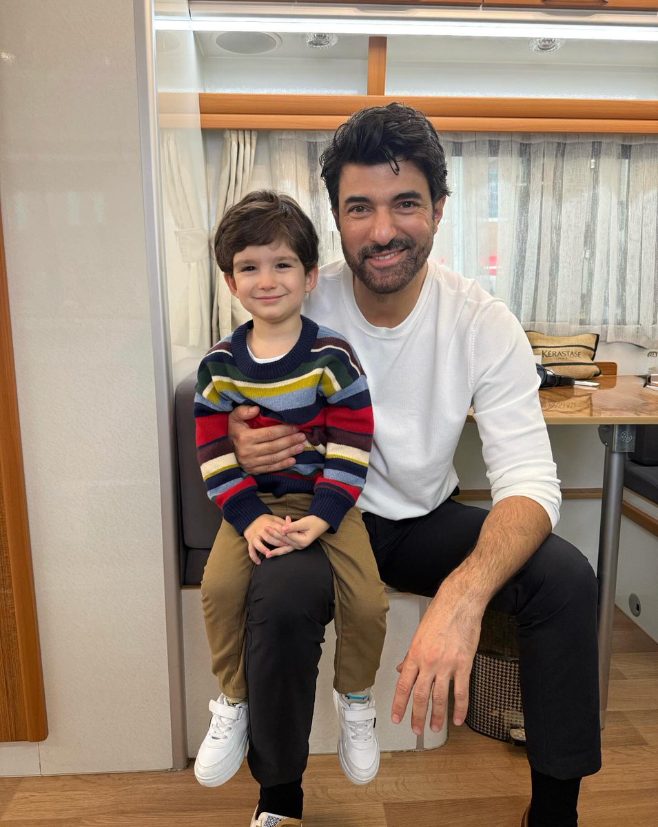Melting with this, adorable! 🫠❤️ #EnginAkyürek