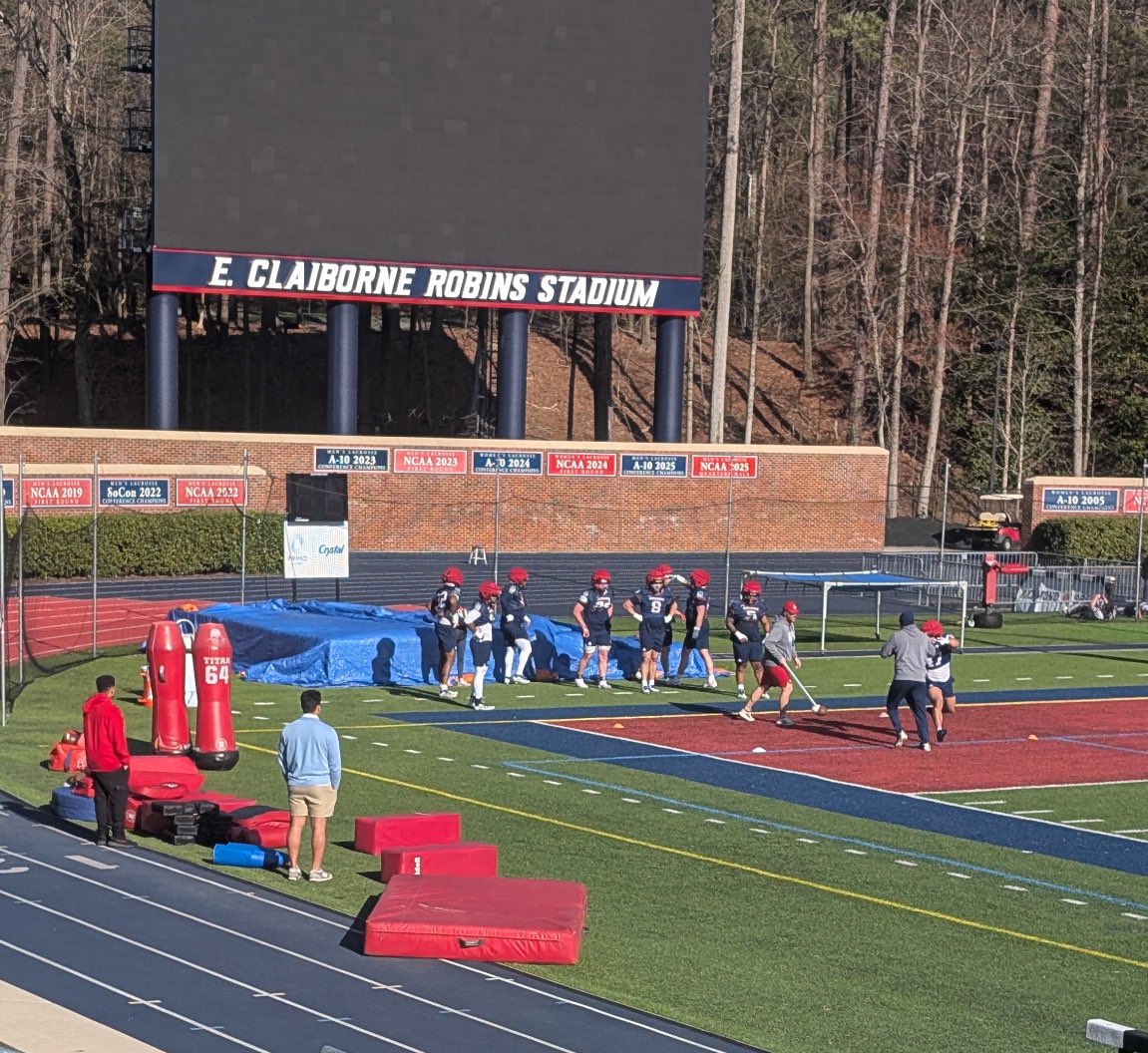 James Vinnie III tweet media