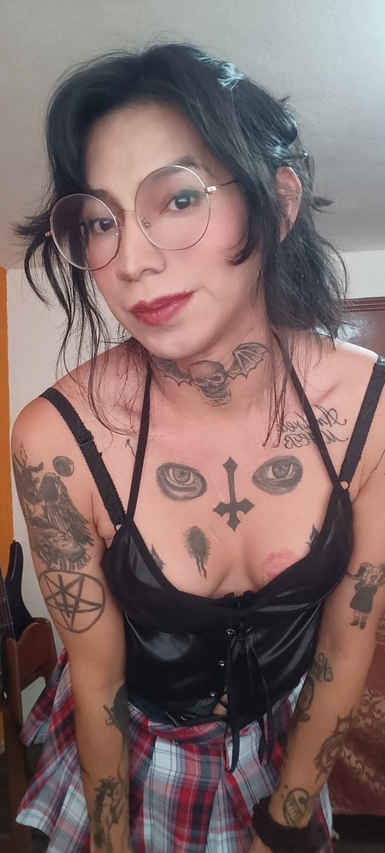 Dannae Dark⛧⸸💀 (Diva Satánica) tweet media